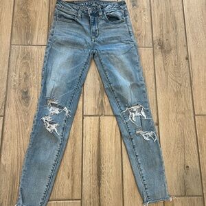 American Eagle Outfitters Women's Ripped Light Blue Skinny Jeans